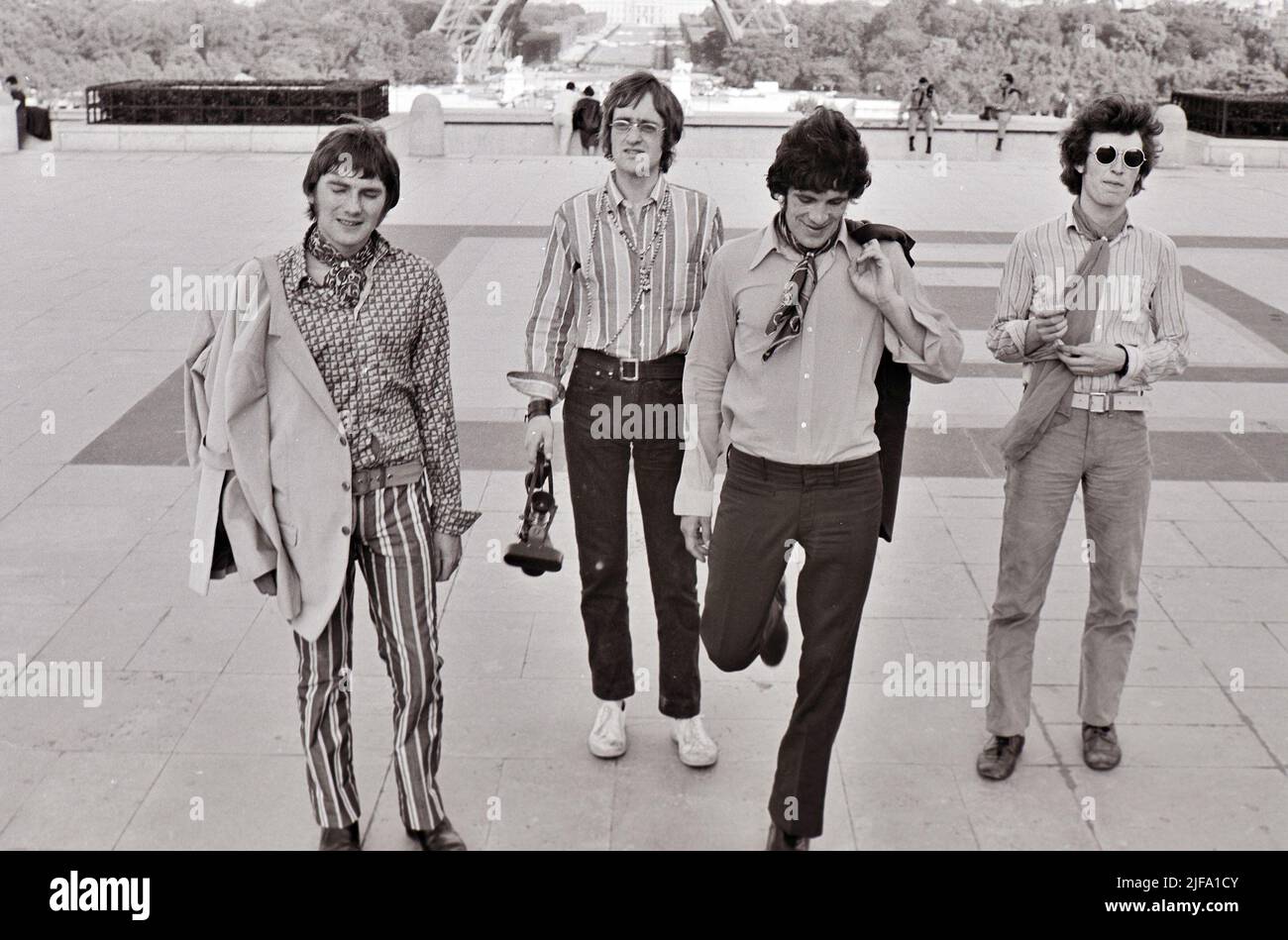 TRAFFIC UK Rockgruppe bei einem Besuch in Paris im Juli 1967 mit Stevie Winwood auf der rechten Seite Stockfoto