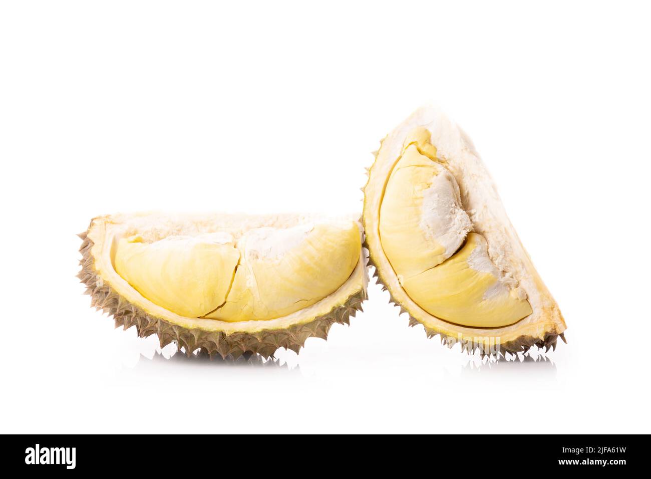 Stück Schale Durische Frucht isoliert auf weißem Hintergrund Stockfoto