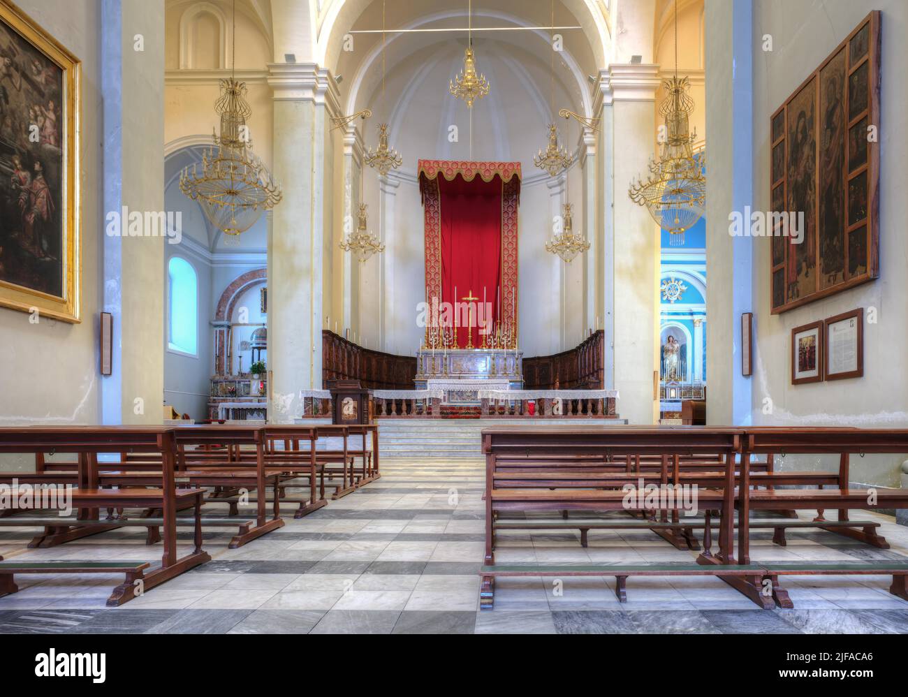 Seitenaltar im Inneren, Kirche St. Nikolaus, Chiesa San Nicola, lokal Chiesa S. Nicolo di Bari, Randazzo, Sizilien, Italien Stockfoto