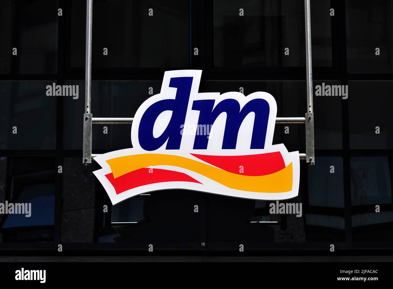 DM Markt Logo, Drogerie, München, Bayern, Deutschland Stockfoto