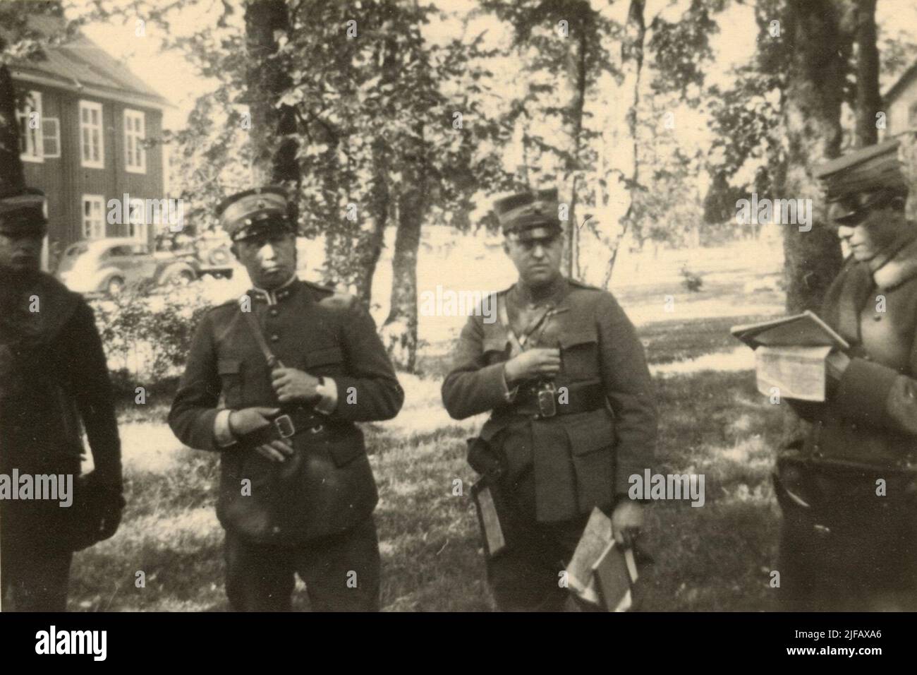 Augustiman oben 1938. Mit gepanzertem Autobaden auf Smålandsmanövern. Littorin, Carl Bonde. Stockfoto