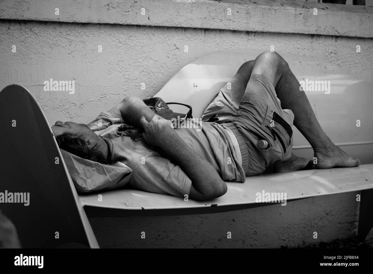 Schlafend ohne Obdachlose Stockfoto