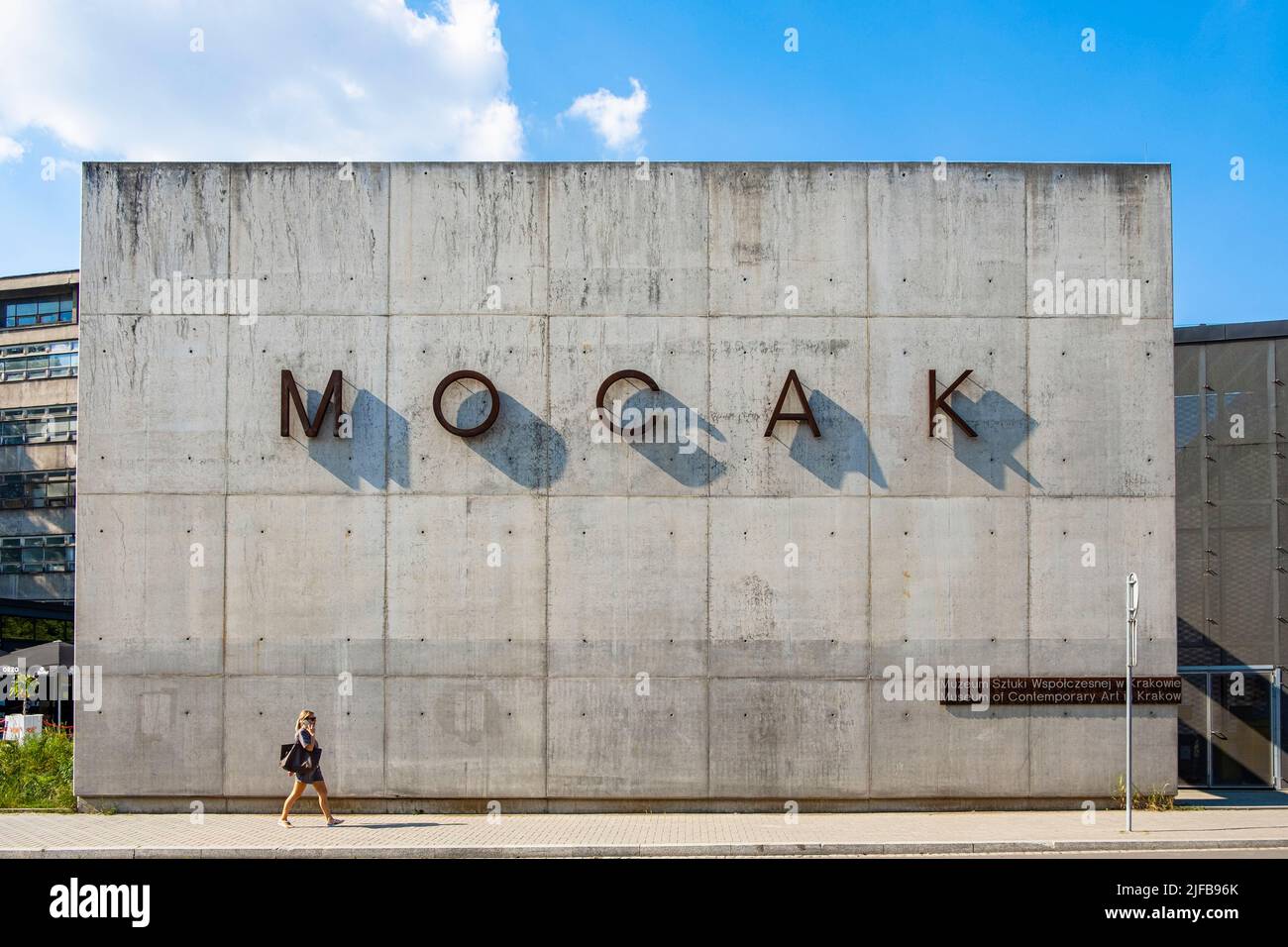Polen, Kleinpolen, Krakau, von der UNESCO zum Weltkulturerbe erklärt, Podgorze, das ehemalige jüdische Ghetto, das Museum für zeitgenössische Kunst, das MOCAK Stockfoto
