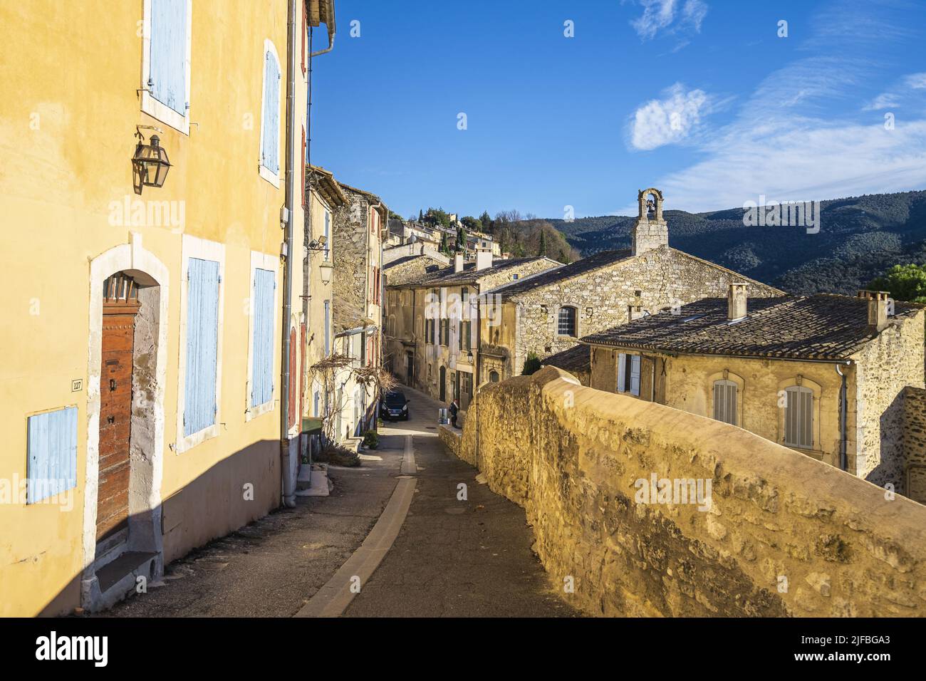 Frankreich, Vaucluse, regionaler Naturpark Luberon, Menerbes, gekennzeichnet mit Les Plus Beaux Villages de France (die schönsten Dörfer Frankreichs) Stockfoto