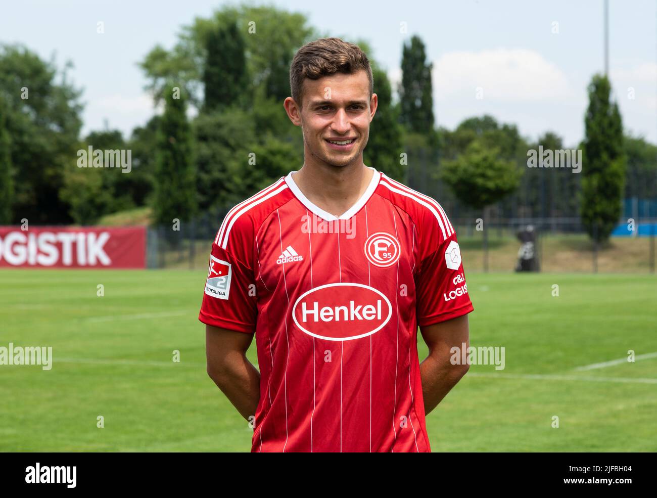 Fußball, 2. Bundesliga, 2022/2023, Fortuna Düsseldorf, Merkur Spiel Arena, Medientag, Teampräsentation für die neue Spielsaison, Pressefoto-Shooting, Tim Oberdorf Stockfoto