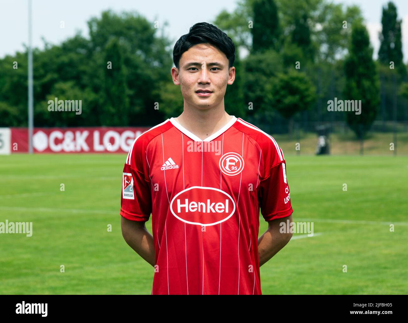 Fußball, 2. Bundesliga, 2022/2023, Fortuna Düsseldorf, Merkur Spiel Arena, Medientag, Teampräsentation für die neue Spielsaison, Pressefotoshooting, Takashi Uchino Stockfoto
