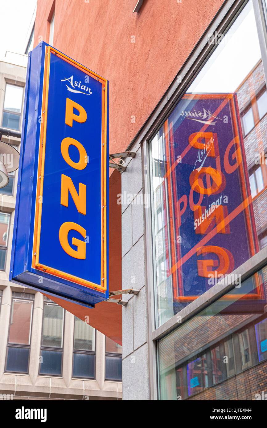 Schild für die Asian Pong Sushi Bar in Stockholm, Schweden Stockfoto