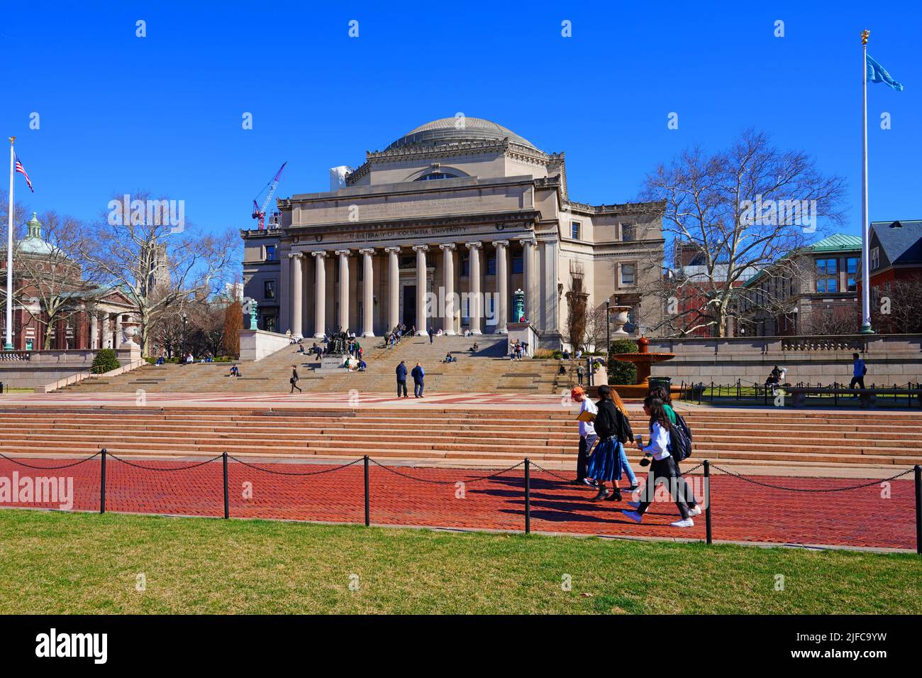 NEW YORK, NY -21 MAR 2022- Blick auf den Campus der Columbia University, einer privaten Ivy League-Forschungsuniversität in Manhattan, New York City Stockfoto