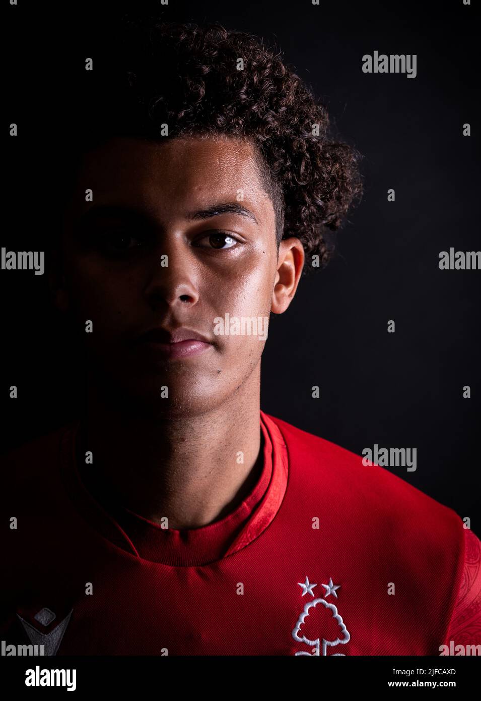 Brennan Johnson unterzeichnet eine neue Vertragsverlängerung um vier Jahre bei Nottingham Forest Stockfoto