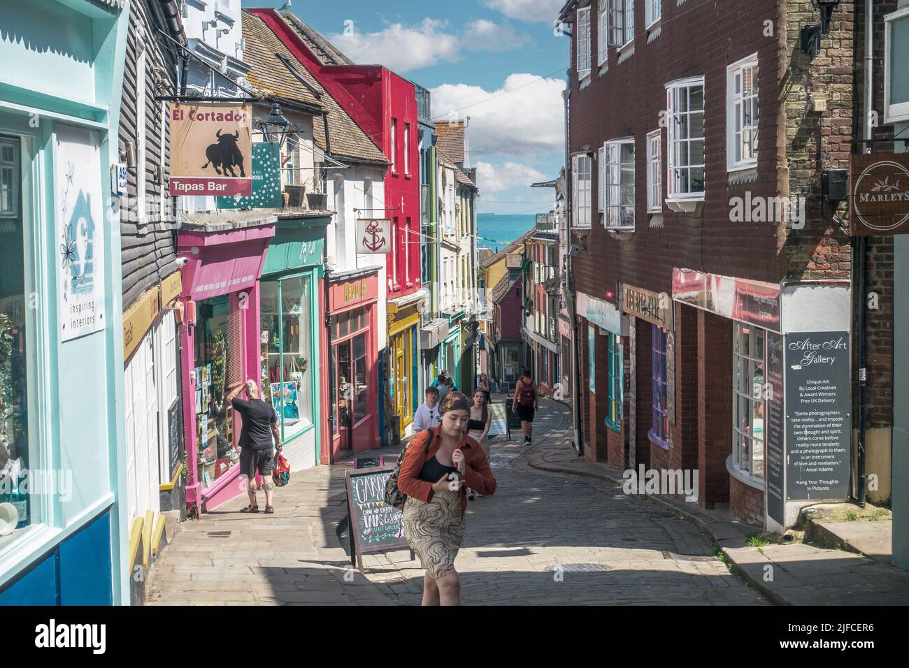 Old High Street, Folkestone, Kent, England, Kreativviertel Stockfoto