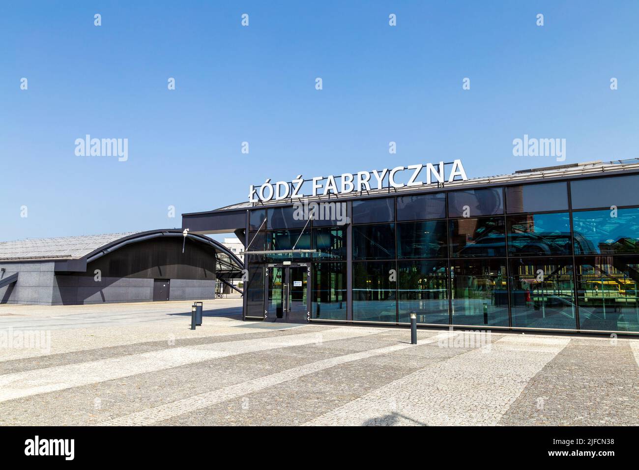 Außenansicht des modernen Bahnhofs Łódź Fabryczna, Łódź, Łódzkie, Polen Stockfoto