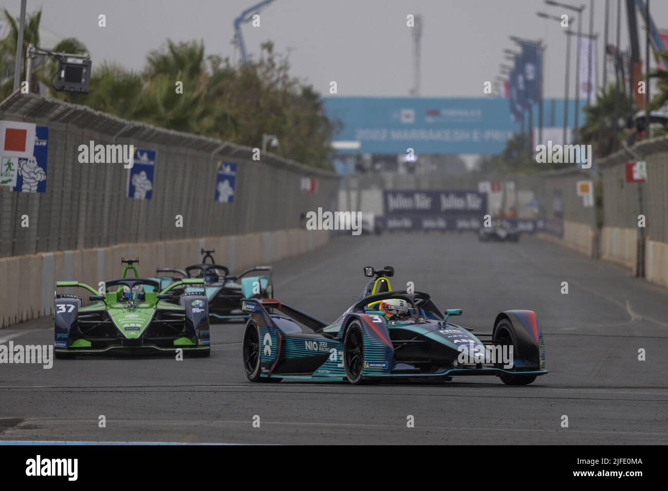Marrakesch, Marokko. 02.. Juli 2022. 03 TURVEY Oliver (gbr), NIO 333 FE Team, Nio 333 001, Aktion während des Marrakesch ePrix 2022, 7. Treffen der ABB FIA Formel E Weltmeisterschaft 2021-22, auf dem Circuit International Automobile Moulay El Hassan vom 30. Juni bis 2. Juli, in Marrakesch, Marokko - Foto: Marc De Mattia/DPPI/LiveMedia Kredit: Independent Photo Agency/Alamy Live News Stockfoto