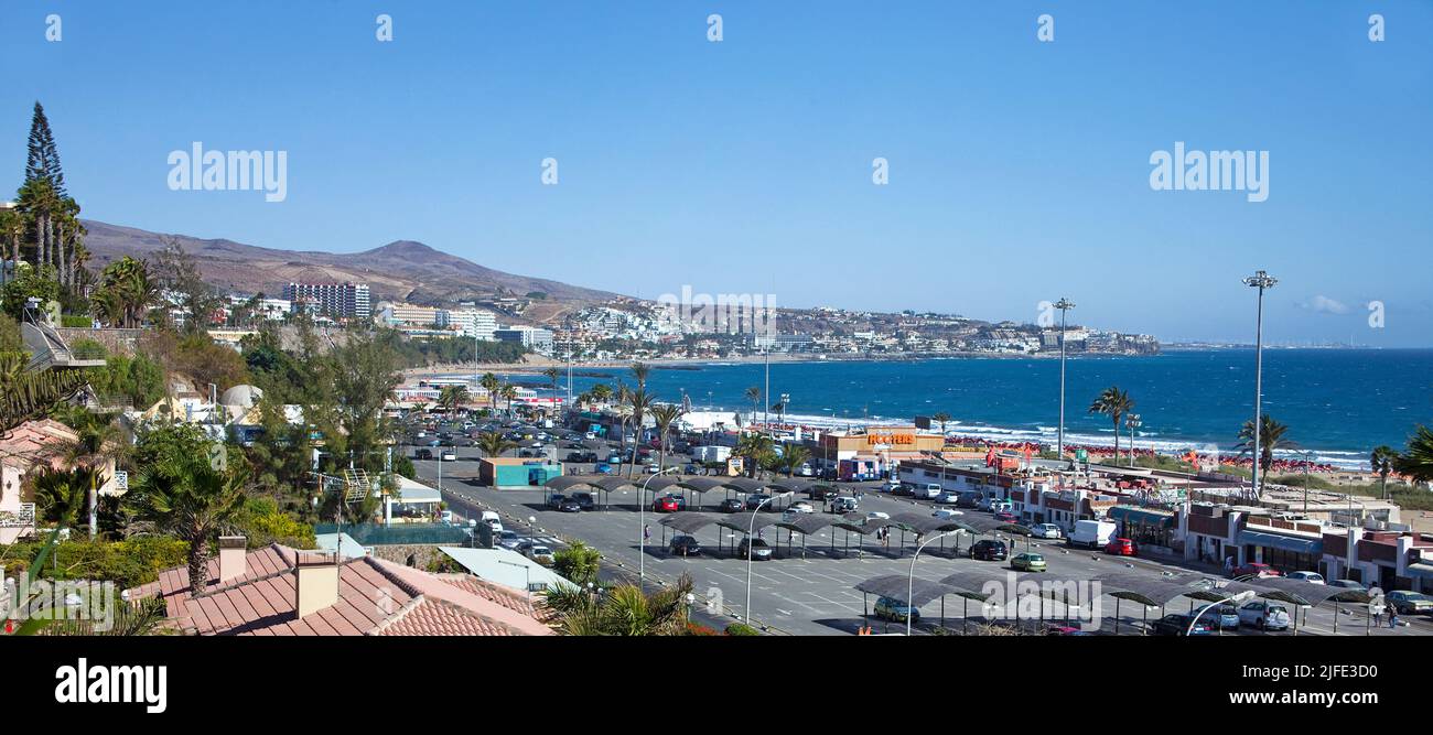 Geschäfte, Bars und Restaurants am Strand von Playa del Ingles, Grand Canary, Kanarische Inseln, Spanien, Europa Stockfoto