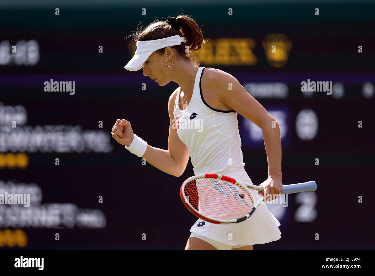 Alize in Aktion während ihres Matches im dritten Lauf der Damen gegen IGA Swiatek am