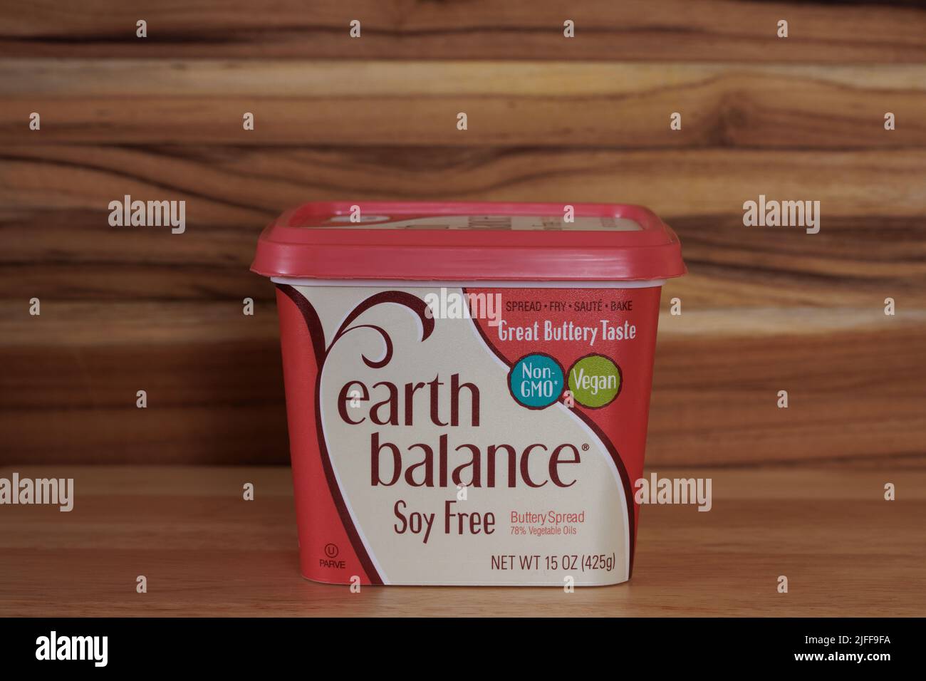 Earth Balance Soja-freie Butter-Ersatz-Aufstrich, eine nicht-milchige, vegane Aufstrich Stockfoto