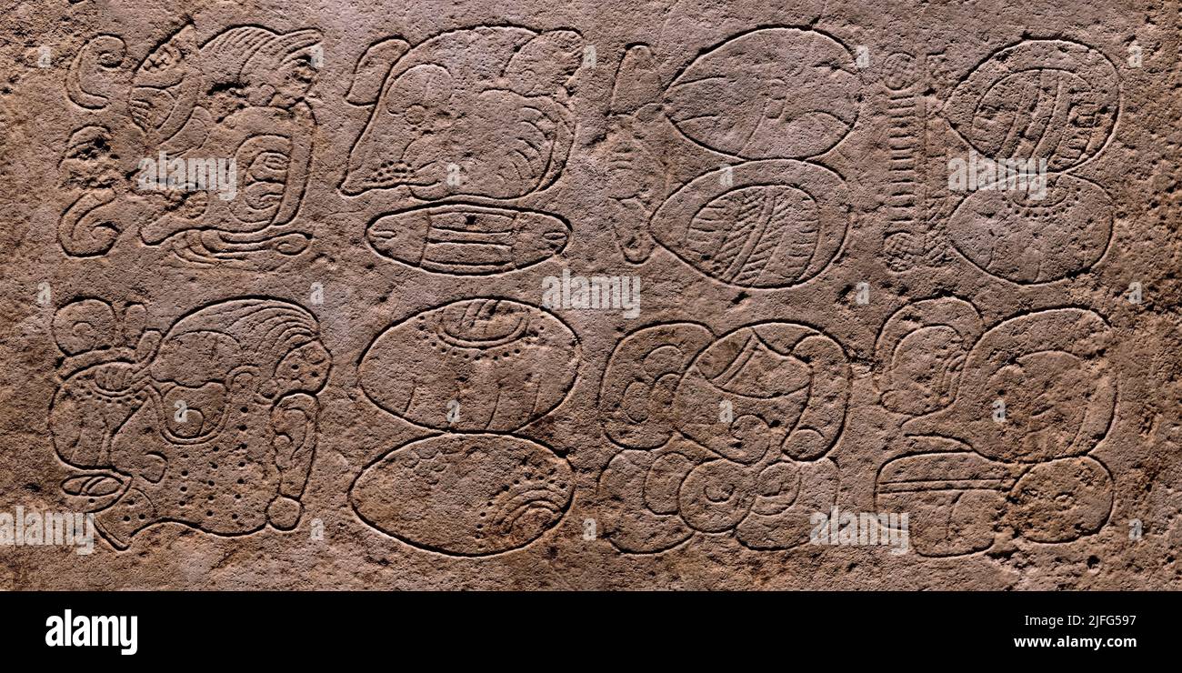 Panorama-Stelen oder Stelen mit maya-Hieroglyphen, Mexiko-Stadt, Mexiko. Stockfoto