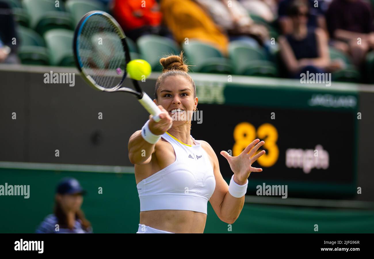 Maria Sakkari aus Griechenland im Einsatz gegen Tatjana Maria aus Deutschland während der dritten Runde der Wimbledon Championships 2022, Grand Slam Tennisturnier am 1. Juli 2022 im All England Lawn Tennis Club in Wimbledon bei London, England - Foto: Rob Prange/DPPI/LiveMedia Stockfoto