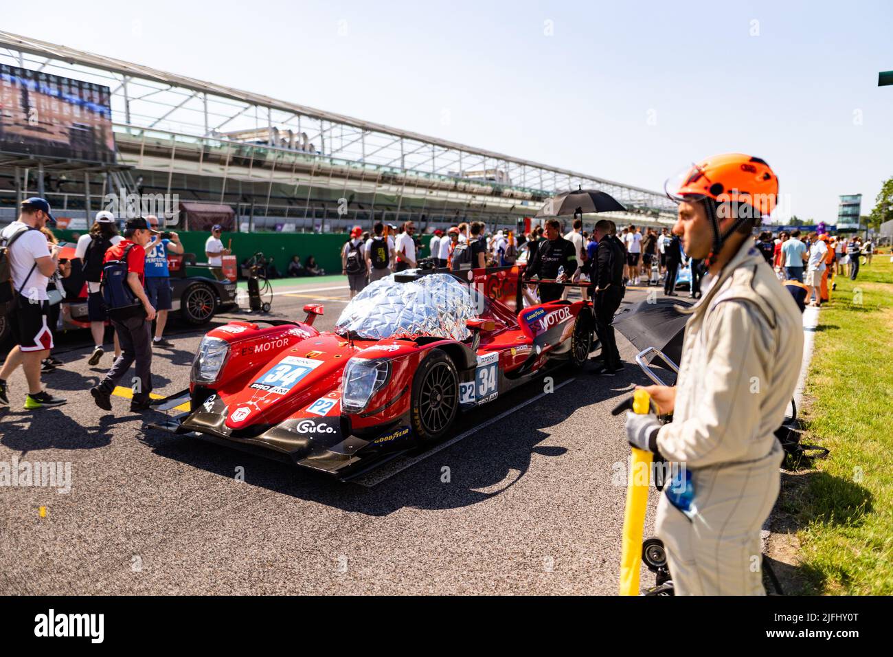 34 AITKEN Jack (gbr), EASTWOOD Charlie (irl), YOLUC Salih (tur), Racing Team Turkey, Areca 07 - Gibson, Startaufstellung bei den 4 Stunden von Monza 2022, 3. Lauf der 2022 European Le Mans Series auf dem Autodromo Nazionale di Monza vom 1. Bis 3. Juli in Monza, Italien - Foto: Joao Filipe/DPPI/LiveMedia Stockfoto