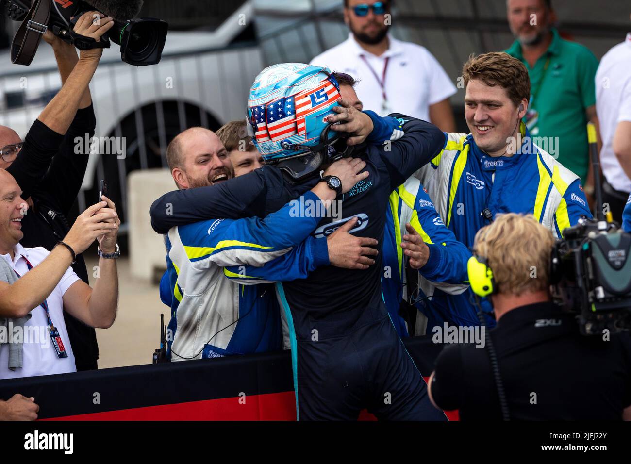 Silverstone, Großbritannien. 3.. Juli 2022. SARGEANT Logan (usa), Carlin, Dallara F2, Porträt während des 7.. Rennens der FIA Formel 2-Meisterschaft 2022 auf dem Silverstone Circuit, vom 1. Bis 3. Juli 2022 in Silverstone, Großbritannien - Foto Sebastiaan Rozendaal / Dutch Photo Agency / DPPI Credit: DPPI Media/Alamy Live News Stockfoto