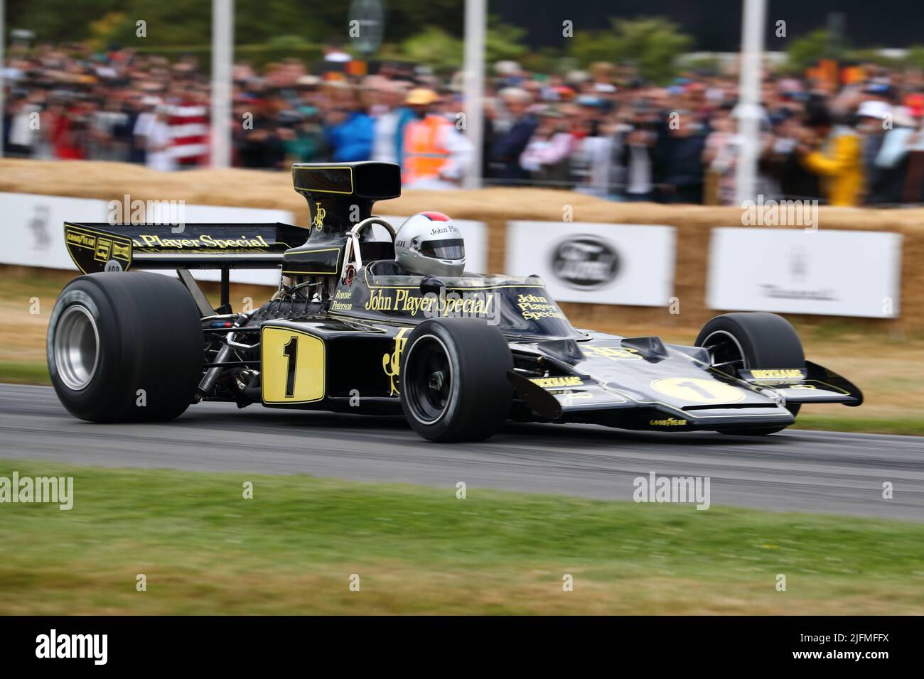 Ein JPS Lotus Grand Prix-Wagen beim Festival of Speed 2022 in Goodwood, Sussex, Großbritannien Stockfoto