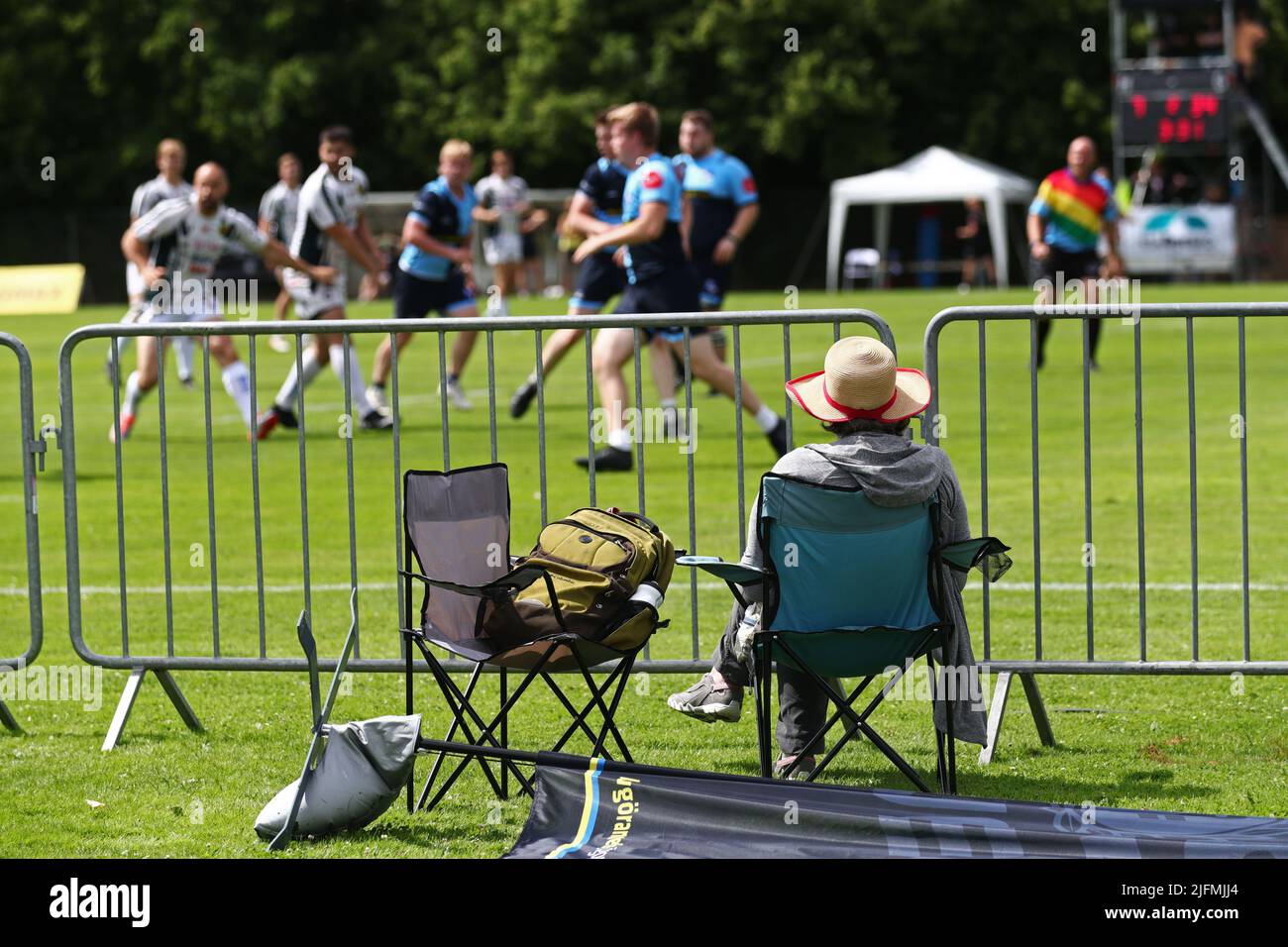 Die schwedische Meisterschaftswoche (auf schwedisch: SM-Veckan) am Samstag in Linköping, Schweden. Auf dem Bild: Rugby 7s Spiel in Stångebrofältet im Zentrum der Stadt. Stockfoto