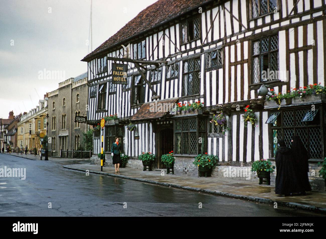 The Falcon Hotel, Fachwerkgebäude, Stratford-upon-Avon, Warwickshire, England, Großbritannien in 1961 aktuellen Hotel Indigo Stockfoto