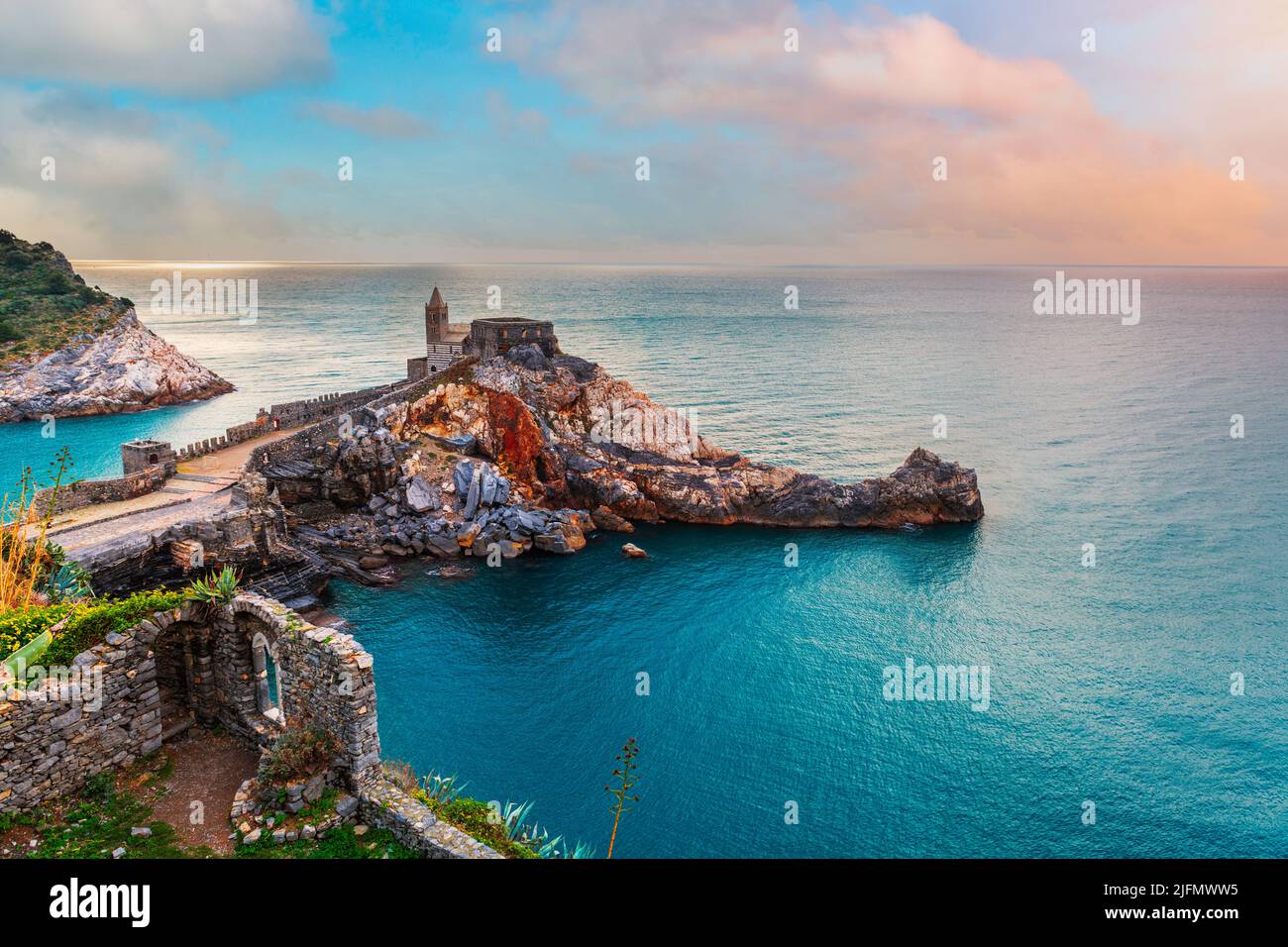 Chiesa di San Pietro am Meer in Portvenere, Italien. Stockfoto