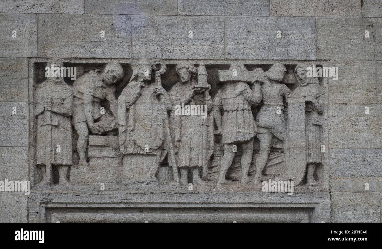 Türschild über Eingang zum offiziellen Shop des FC Basel 1893, Basel, Schweiz Stockfoto