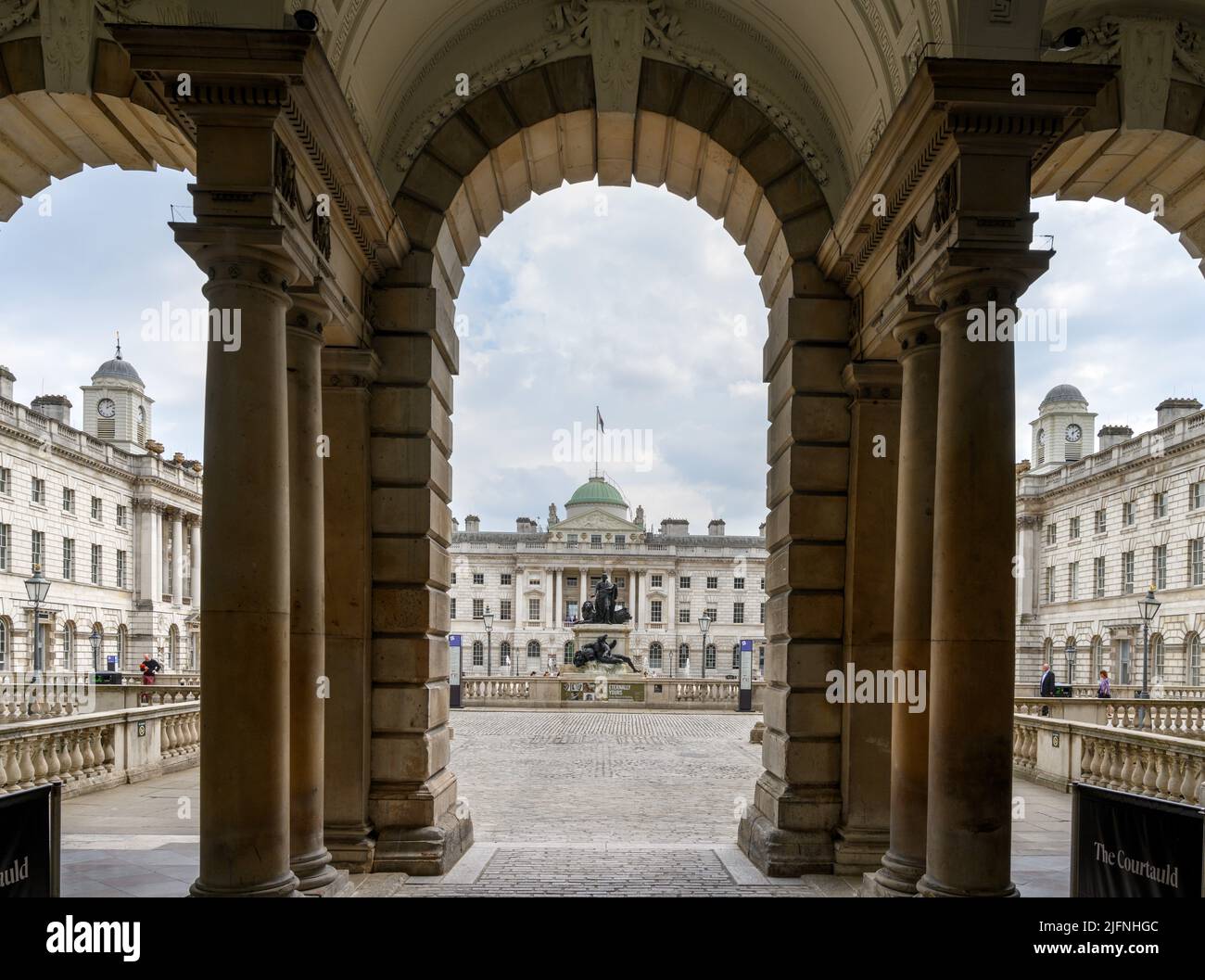 The Courtyard at Somerset House, The Strand, London, England, Großbritannien Stockfoto
