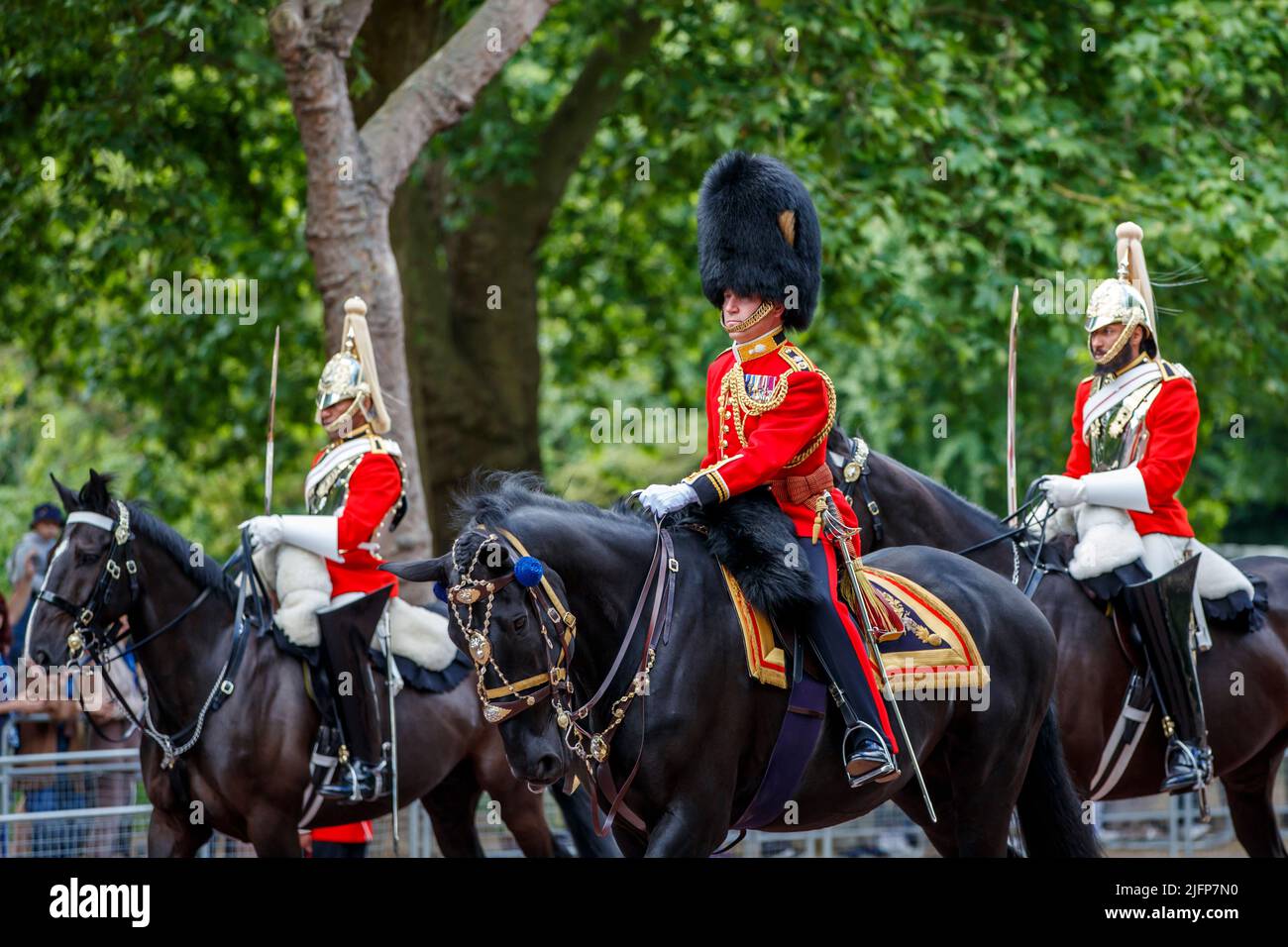 Oberstleutnant J Shaw bei Trooping the Color, Colonel’s Review in der Mall, London, England, Großbritannien, am Samstag, den 28. Mai 2022. Stockfoto