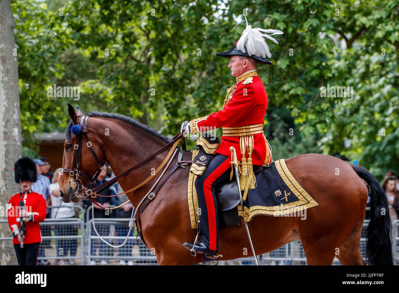 Generalmajor Christopher Chika, Trooping the Color, Colonel’s Review in the Mall, London, England, Großbritannien, am Samstag, den 28. Mai 2022. Stockfoto