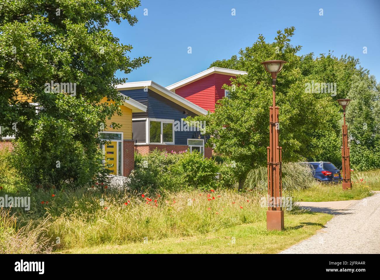 Den Helder, Niederlande. Juni 2022. Wohngebiet in Den Helder, Nordholland. Hochwertige Fotos Stockfoto