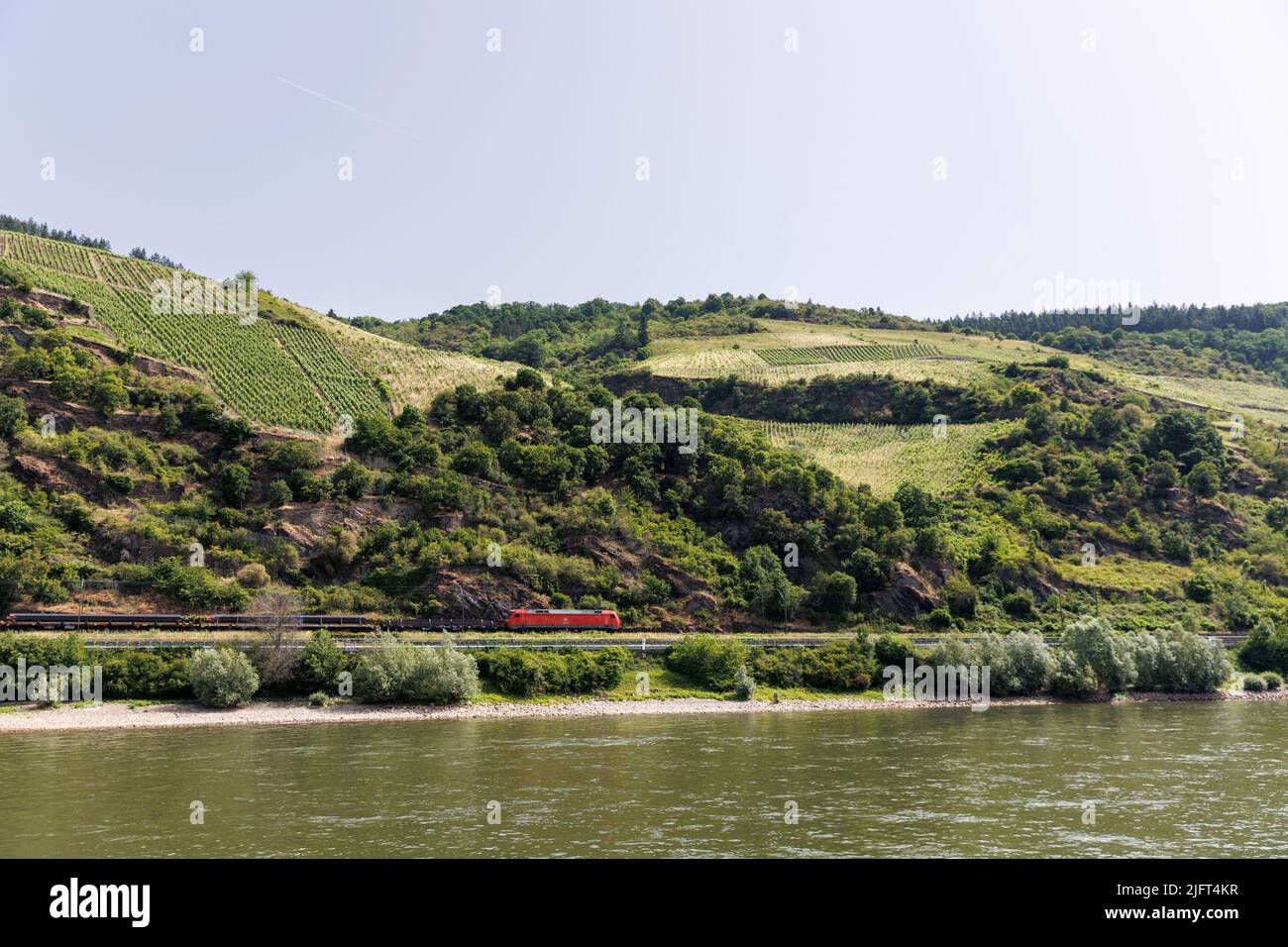 Panoramabilder von einer Flusskreuzfahrt entlang des Rheins und der Mosel in der Weinbauregion West-Rheinland Stockfoto