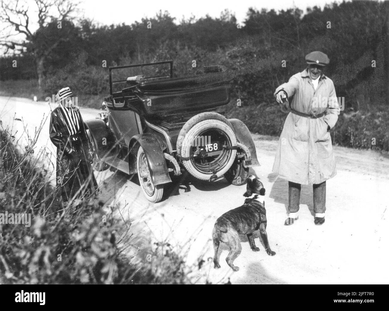 Auto Marke Dion Bouton während der 1903 Auto Wettbewerb mit Teilnehmern in der Duinen van Scheveningen gesehen Stockfoto