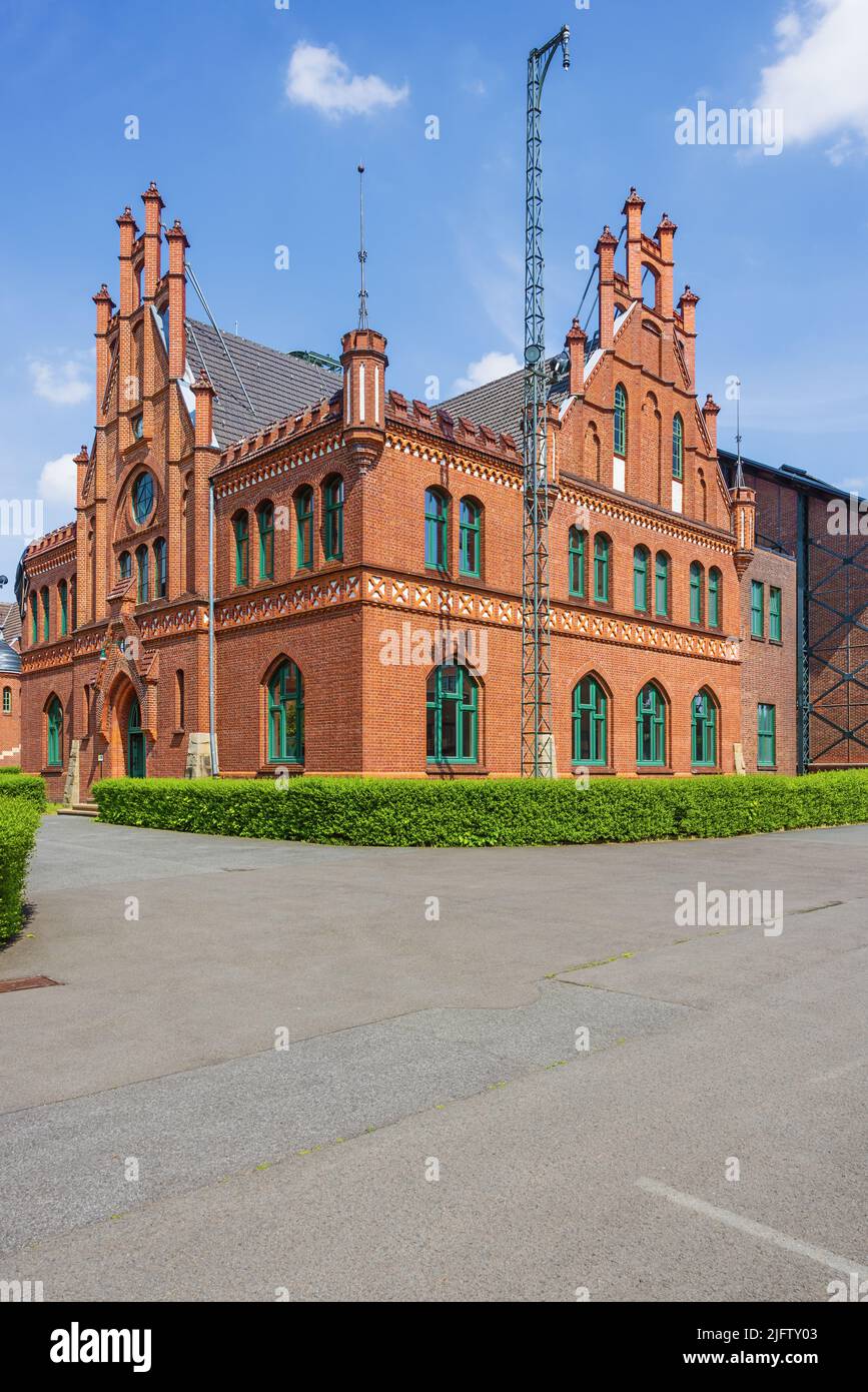 Editorial: DORTMUND, NORDRHEIN-WESTFALEN, DEUTSCHLAND, 22. MAI 2022 - Altes Verwaltungsgebäude in der Zollernkolonie ein Museum im Westen Dortms Stockfoto