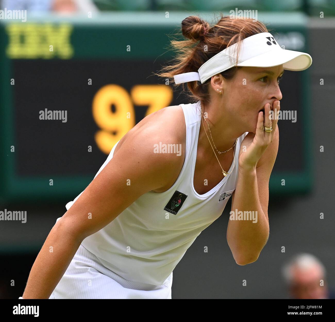 London, Gbr. 05.. Juli 2022. London Wimbledon Championships Day 05/07/2022 Tatijana Maria (GER) gewinnt Viertelfinalspiel am Court 1 gegen Landsmann Jule Niemeier Credit: Roger Parker/Alamy Live News Stockfoto