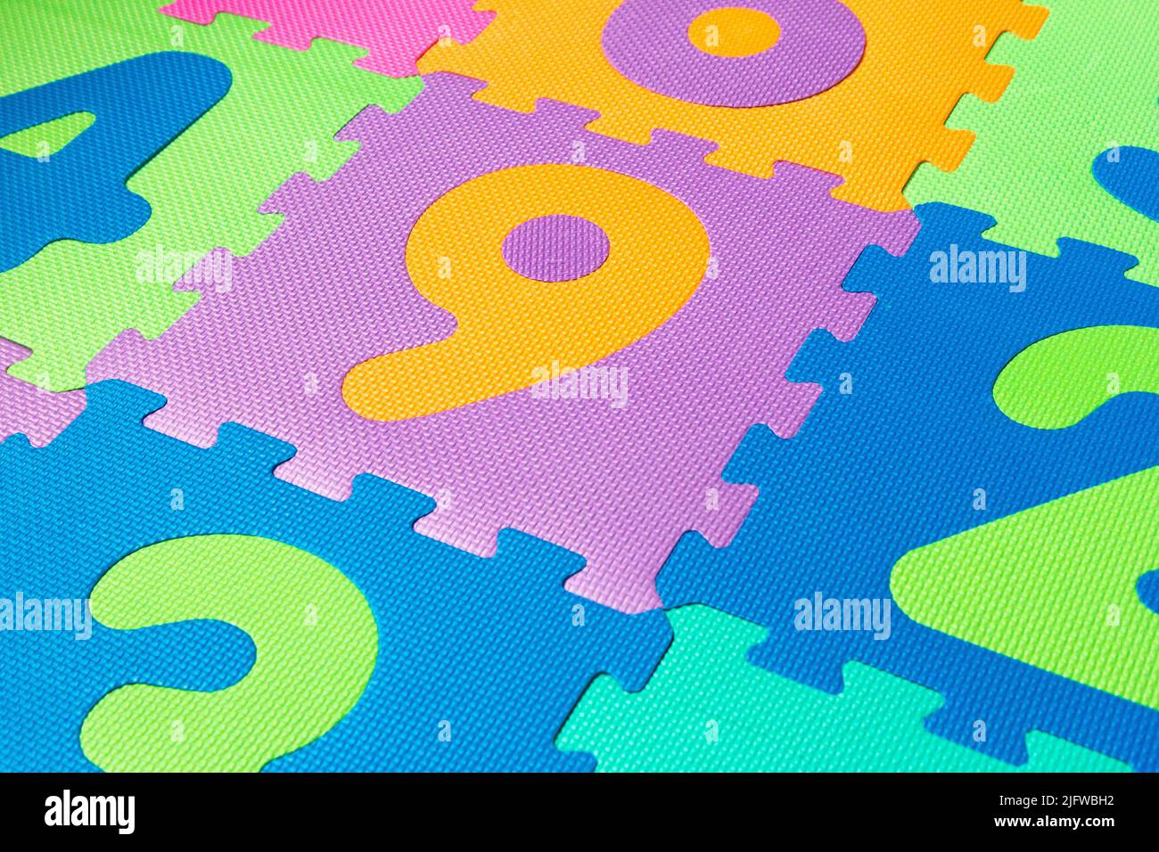 Bunte Zahl Schaum Puzzle-Matte für Kinder. Stockfoto