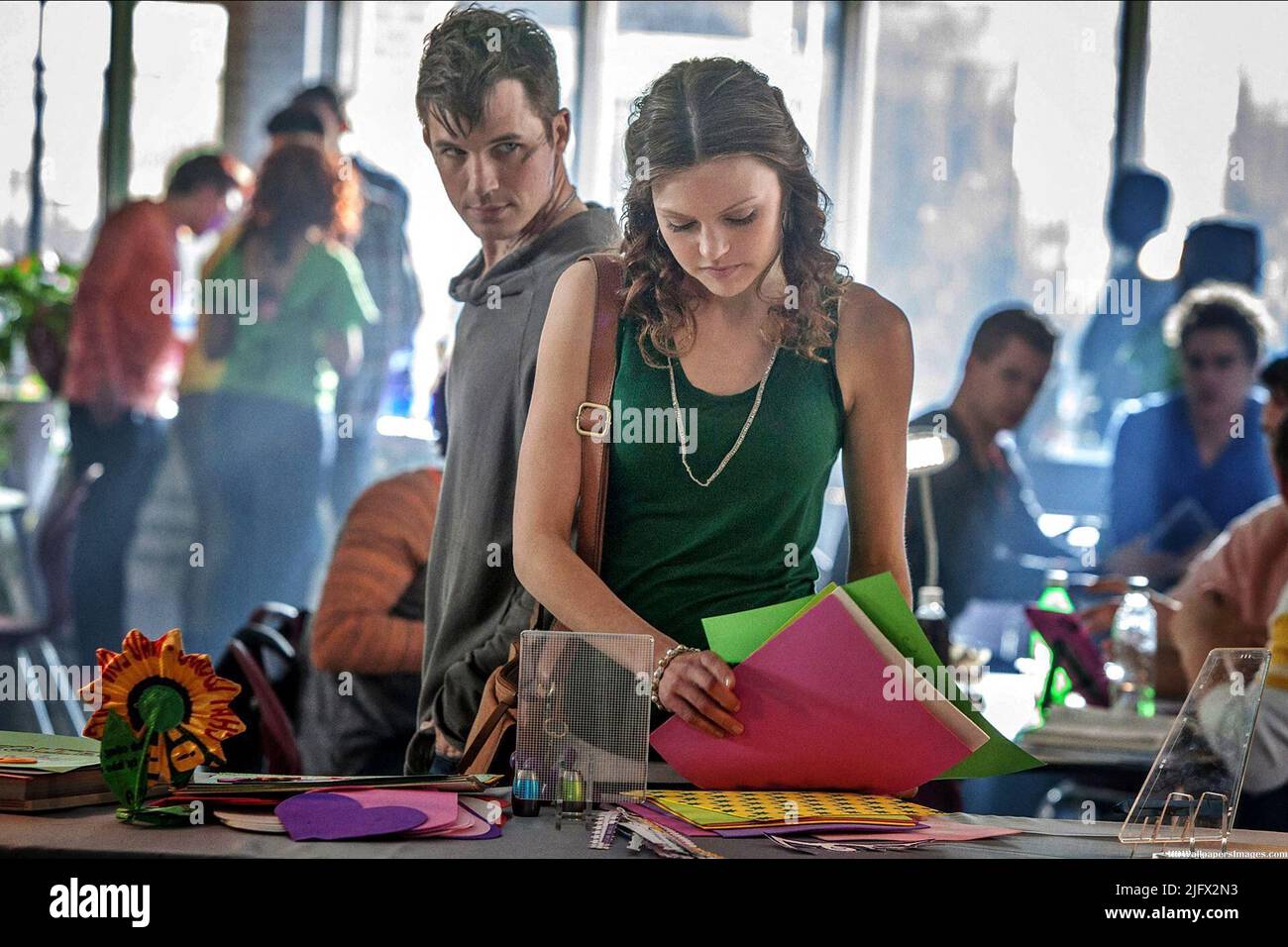 MATT LANTER, Aimee Teegarden, STAR-CROSSED, 2014 Stockfoto