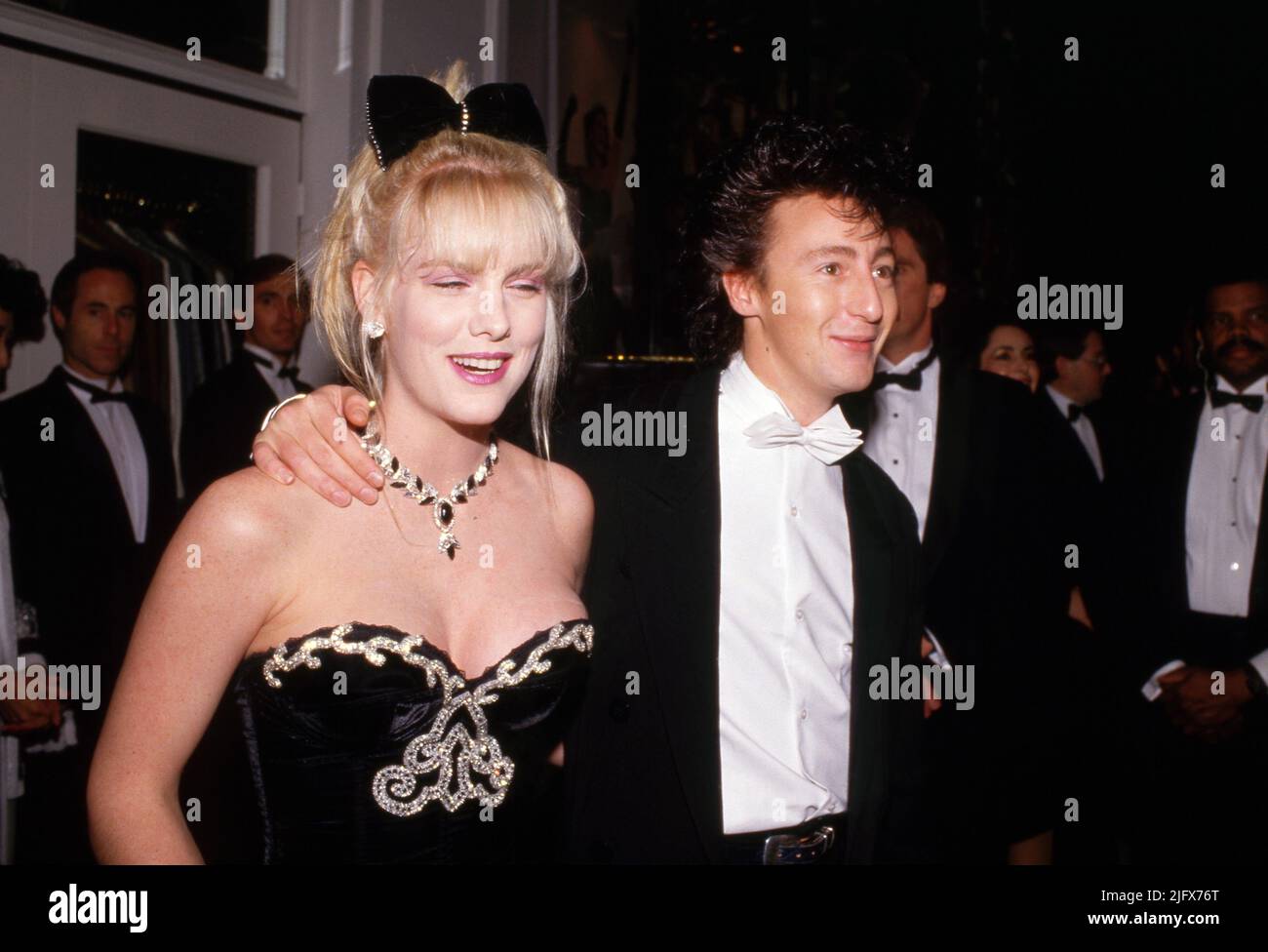 Julian Lennon und Katie Wagner am 20. März 1987 Quelle: Ralph Dominguez/MediaPunch Stockfoto
