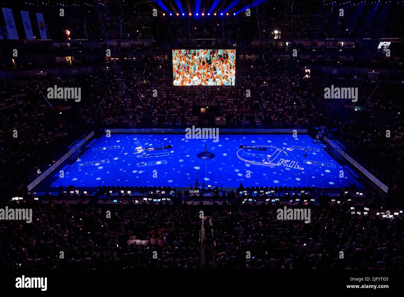 KÖLN, 19. JUNI 2022: lanxess Arena. Spiel um den dritten Platz der EHF FINAL4 Männer THW Kiel - Telekom Veszprem HC Stockfoto