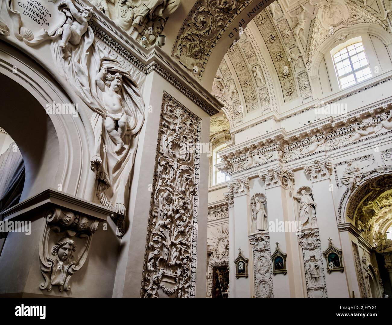 Kirche St. Peter und St. Paul, Innenraum, UNESCO-Weltkulturerbe, Vilnius, Litauen, Europa Stockfoto