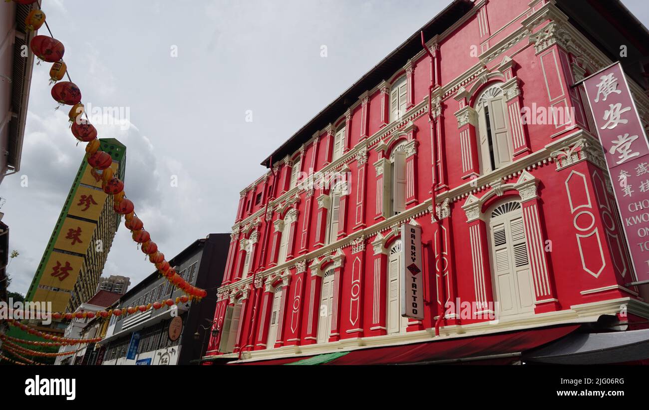 In jeder Ecke der Welt finden Sie ein Chinatown, ein chinesisches Restaurant oder einen asiatischen Lebensmittelhändler. · Ich bin erstaunt darüber. Stockfoto