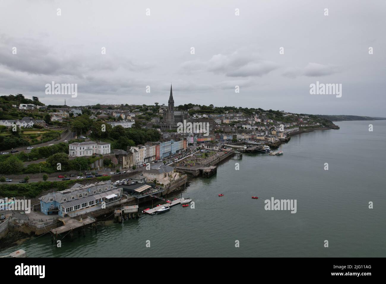 Cobh Stadt und Waterfront Irland Drohne Luftaufnahme Stockfoto
