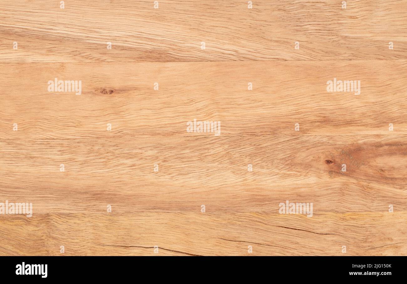Natürlicher Eukalyptus Holztisch Hintergrund. Abstrakte Struktur aus einfachem Holz Stockfoto
