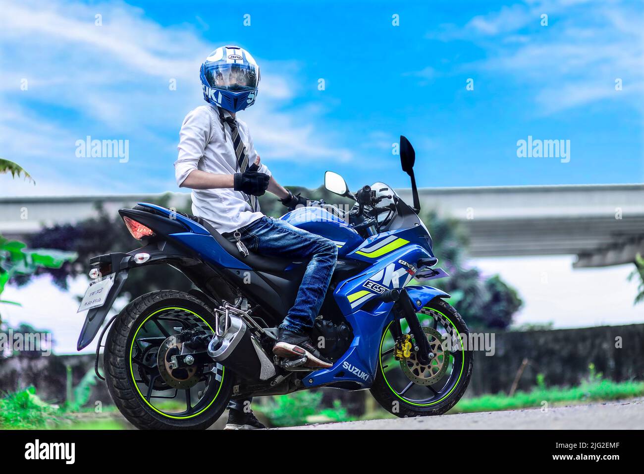 500+ Best Handsome Boy Bilder | Cute Stylish Boy Fotos | Herunterladen Beautiful Boy Stock Kostenlose Bilder auf alamy Stockfoto