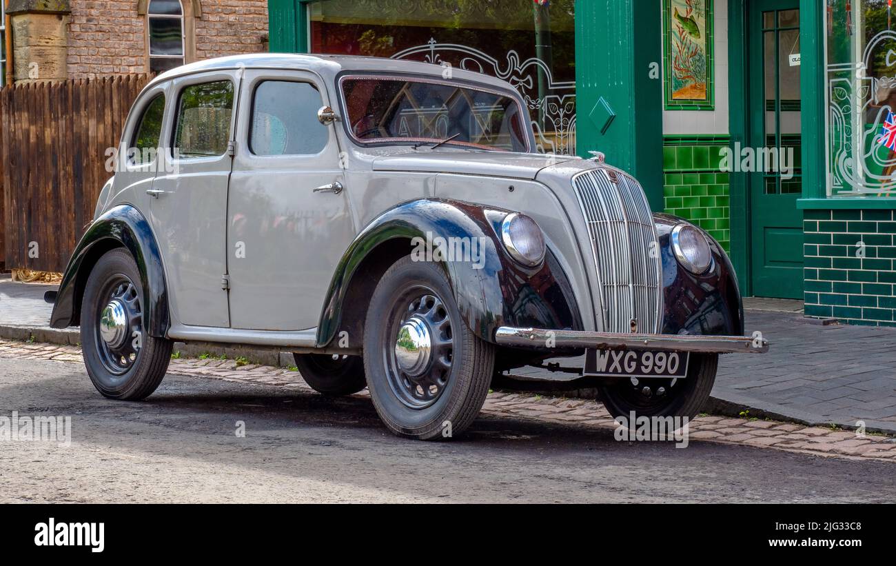 Der Morris Eight Series E ist ein kleines Familienauto, das von Morris Motors von 1935 bis 1948 produziert wurde Stockfoto