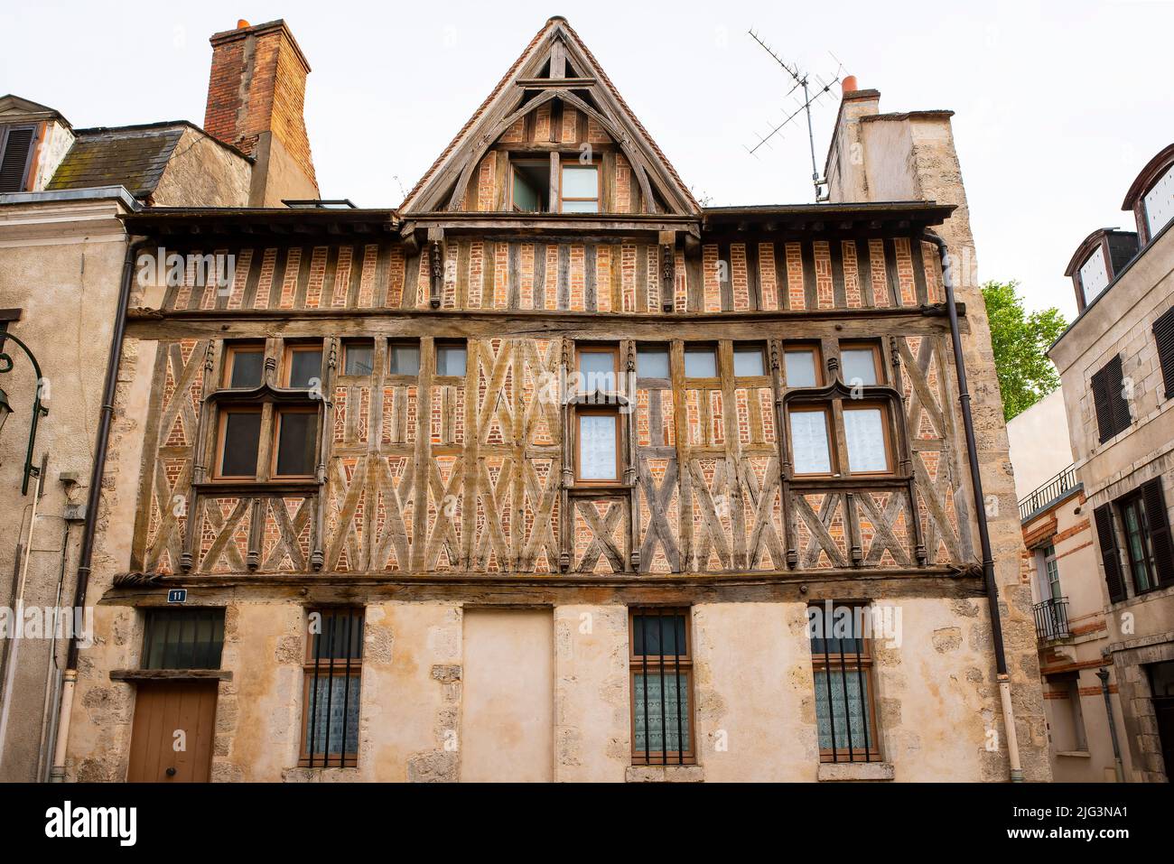 Traditionelles Haus, Altstadt von Orleans, Region Centre-Val de Loire; Frankreich Stockfoto