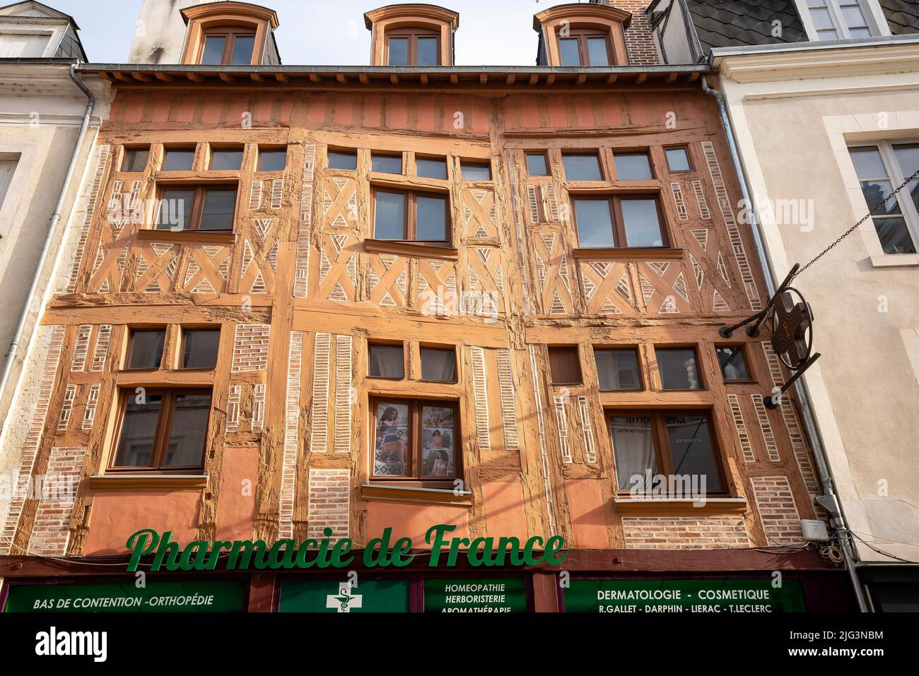 Traditionelles Haus, Altstadt von Orleans, Region Centre-Val de Loire; Region Centre-Val de Loire; Frankreich. Stockfoto