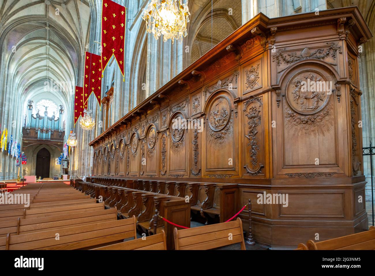 Die Kathedrale des Heiligen Kreuzes (Sainte-Croix) von Orleans in der Region Centre-Val de Loire in Frankreich. Es wurde ursprünglich von 1278 bis 1329 gebaut. Der Stockfoto