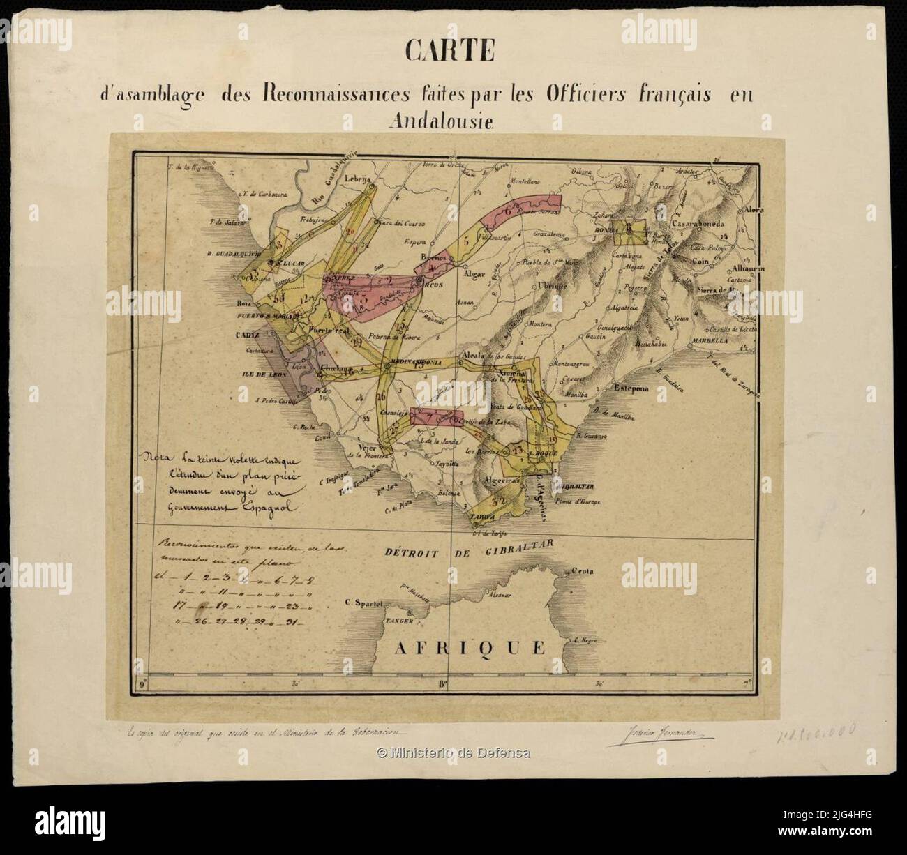 ASAMBLAGE-KARTE DER ANERKENNUNGEN AN DIE FRANZÖSISCHEN Offiziere in Andalusien. Es umfasst die Provinzen Cádiz und Málaga Manuskript unterzeichnet und unterzeichnet vom Autor. Eine schwarze Tinte und ein farbiger Aquarell in Gelb, Violett und Karminkoordinaten bezogen sich offenbar auf den Meridian von Paris (oder 9-O 7). Es zeigt nicht die Reliefbreite durch normale Note in Französisch relativ, dass in violetter Tinte die Verlängerung einer vorhergehenden Ebene dargestellt wird, an die spanische Regierung Note in spanischer Sprache in Bezug auf die "Erkenntnisse, die existieren, von denen in dieser Ebene nummeriert ... ', anschließend Stockfoto